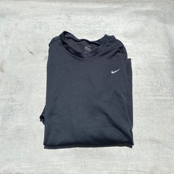 Black Nike Longsleeve Dri-Fit - Picture 2 of 2